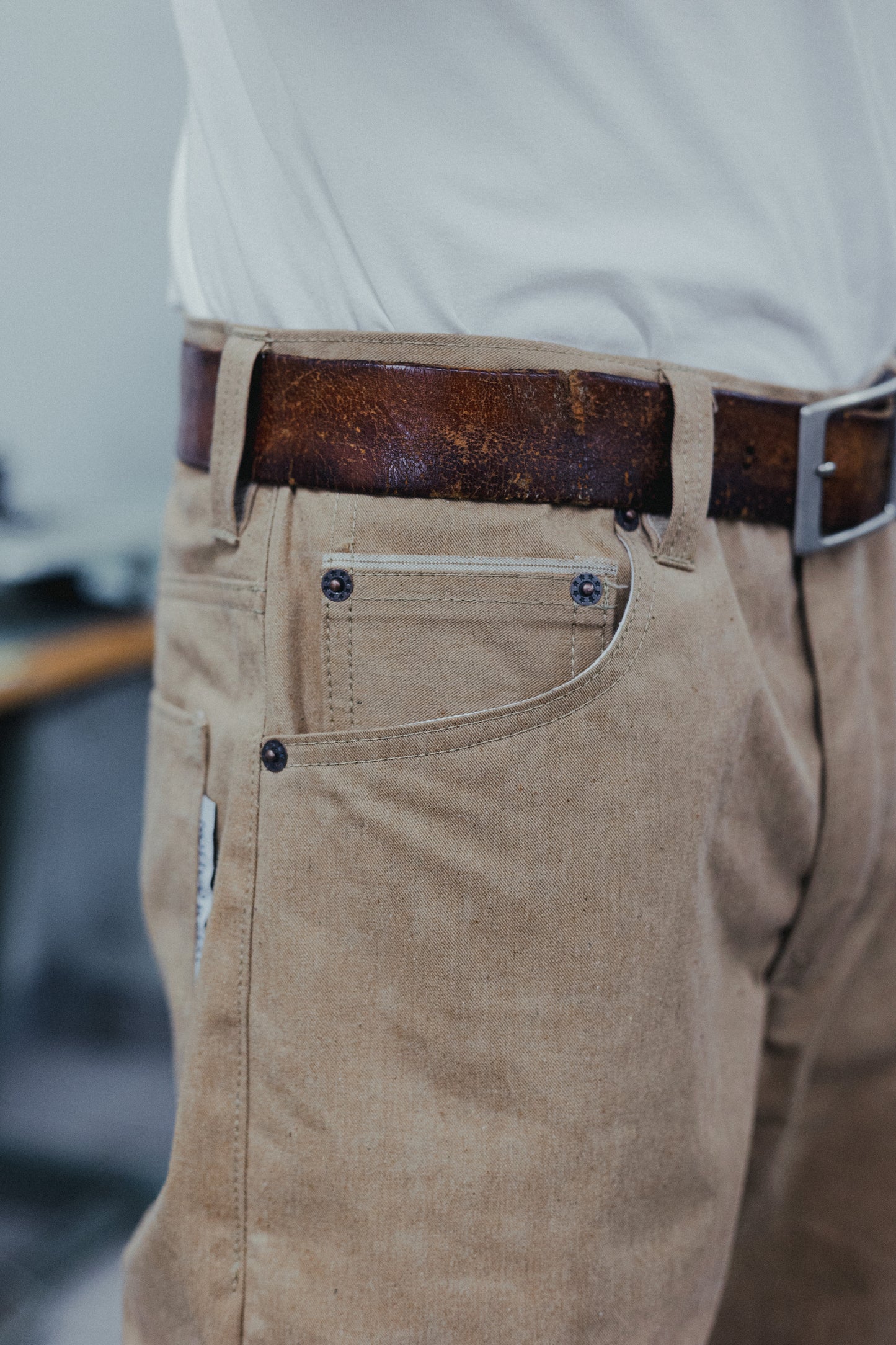 STRAIGHT 50s JEANS BEIGE SELVEDGE DENIM