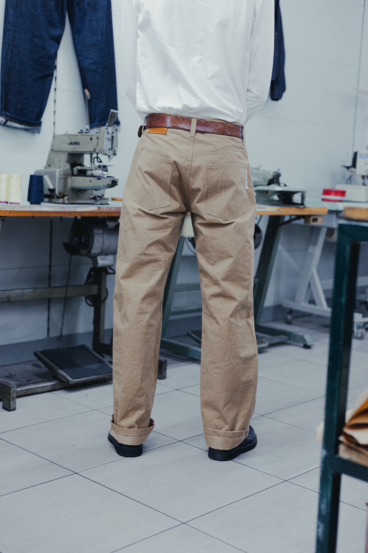 STRAIGHT 50s JEANS BEIGE SELVEDGE DENIM